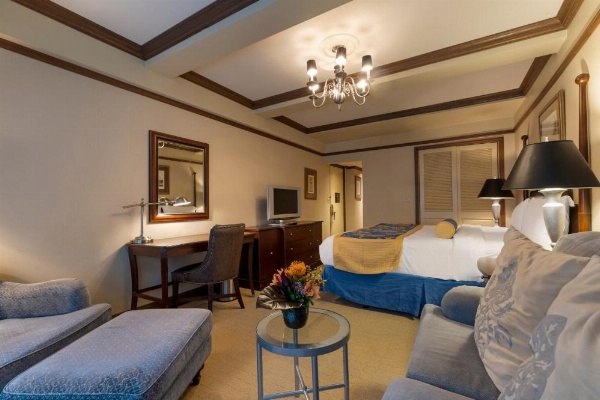 The Blakely by LuxUrban image 8